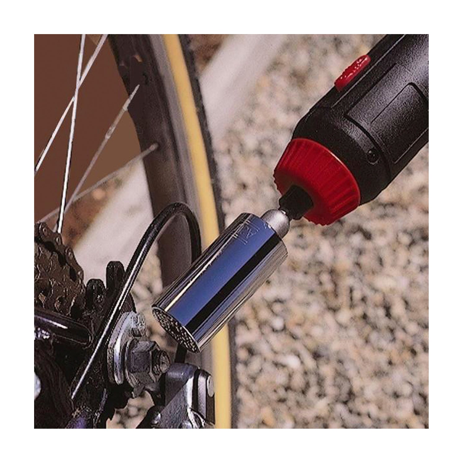Super Socket™ - Instantly Grip Any Shape Bolt!
